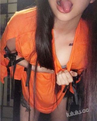 娇小亚洲人被黑人_HD超清在线观看